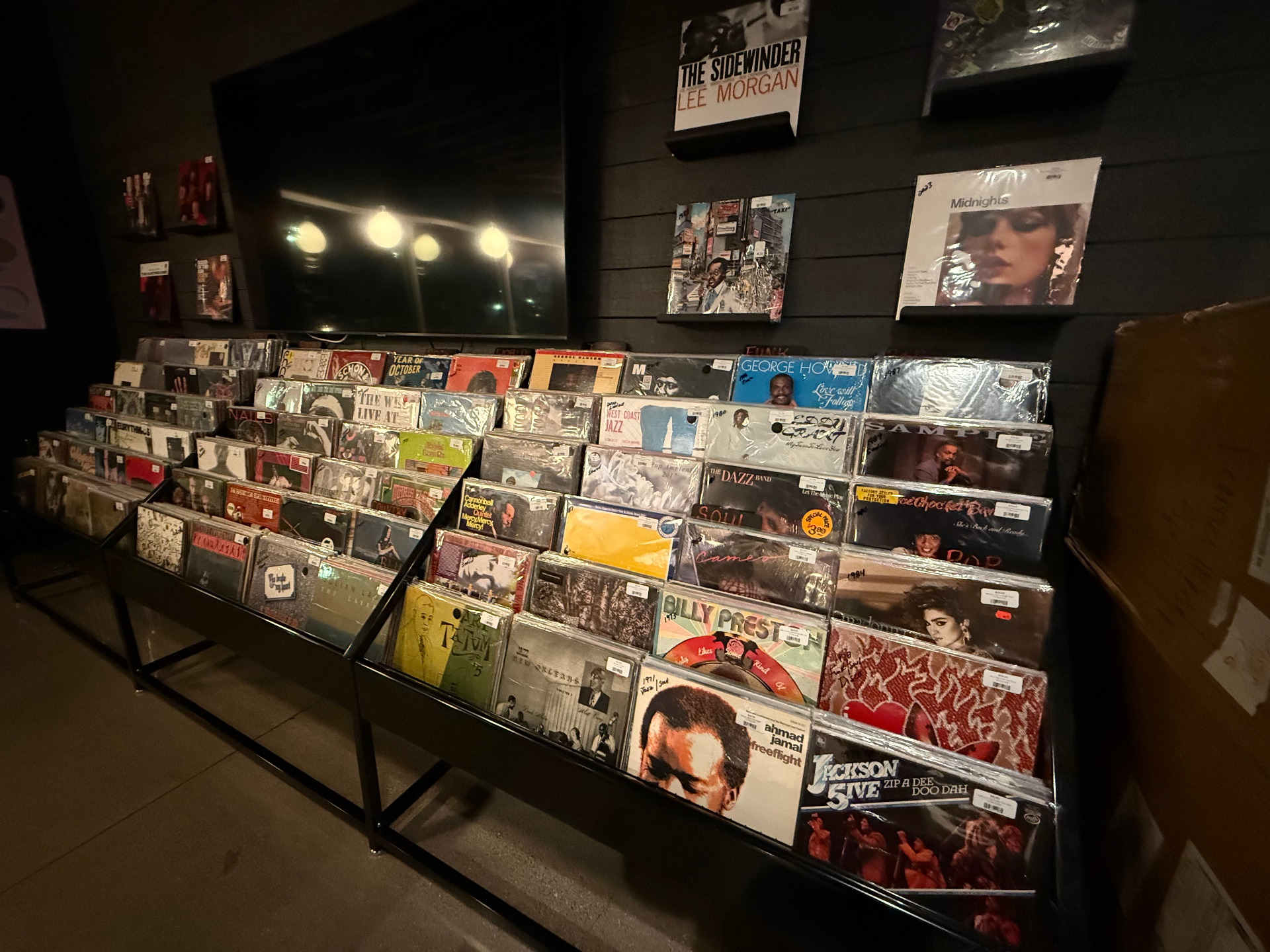 Henderson, NV - Azzurra Wine Bar storefront